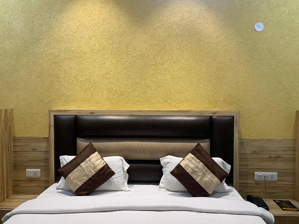 Hotel Sb Residency Амритсар Экстерьер фото
