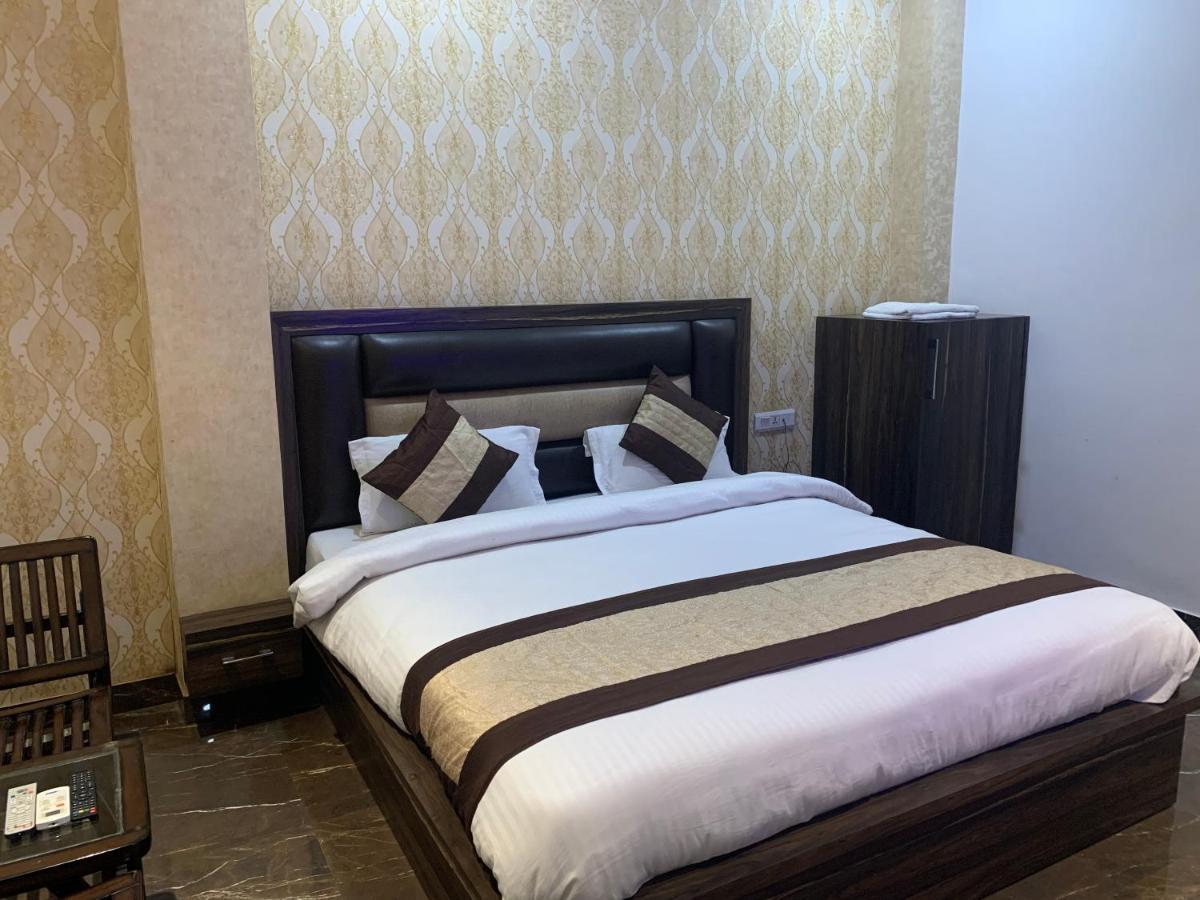 Hotel Sb Residency Амритсар Экстерьер фото